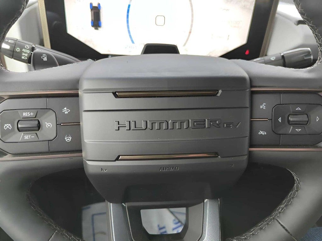 2025 GMC HUMMER EV SUV 2X