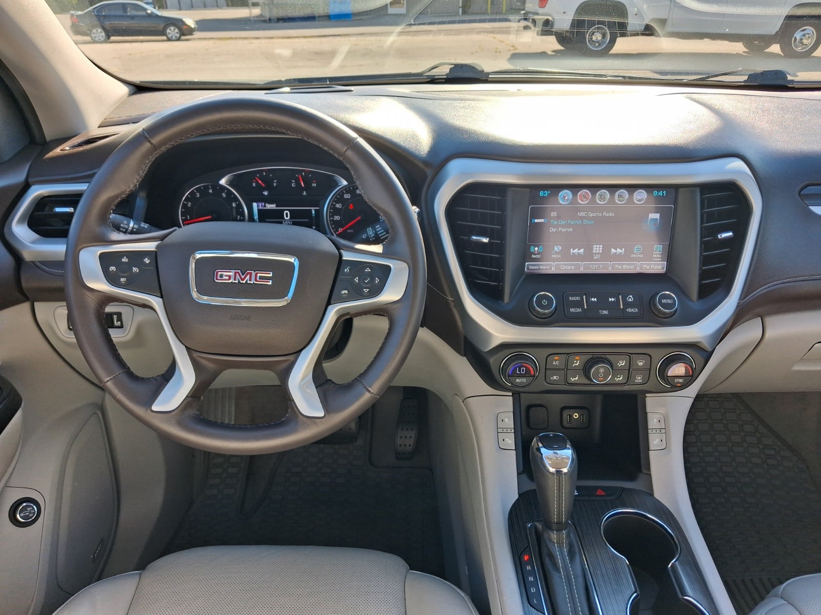 2018 GMC Acadia SLT