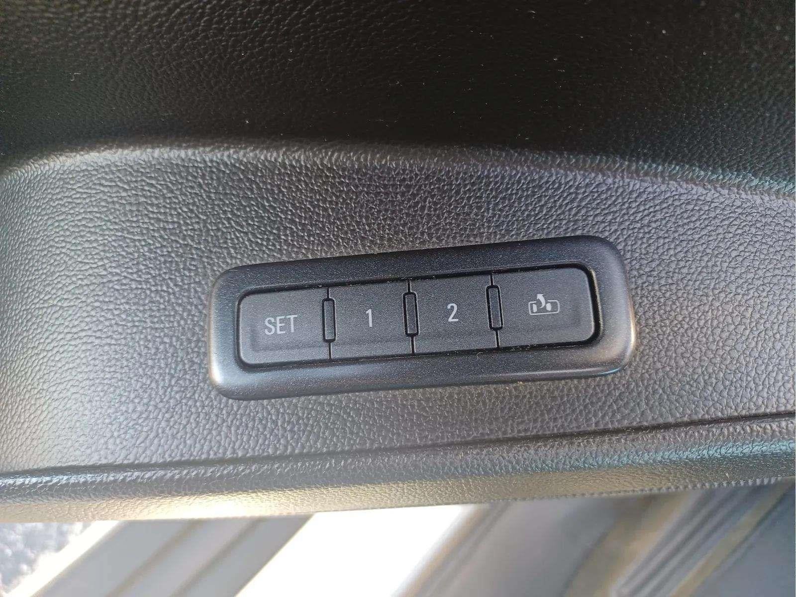 2018 GMC Yukon XL SLT