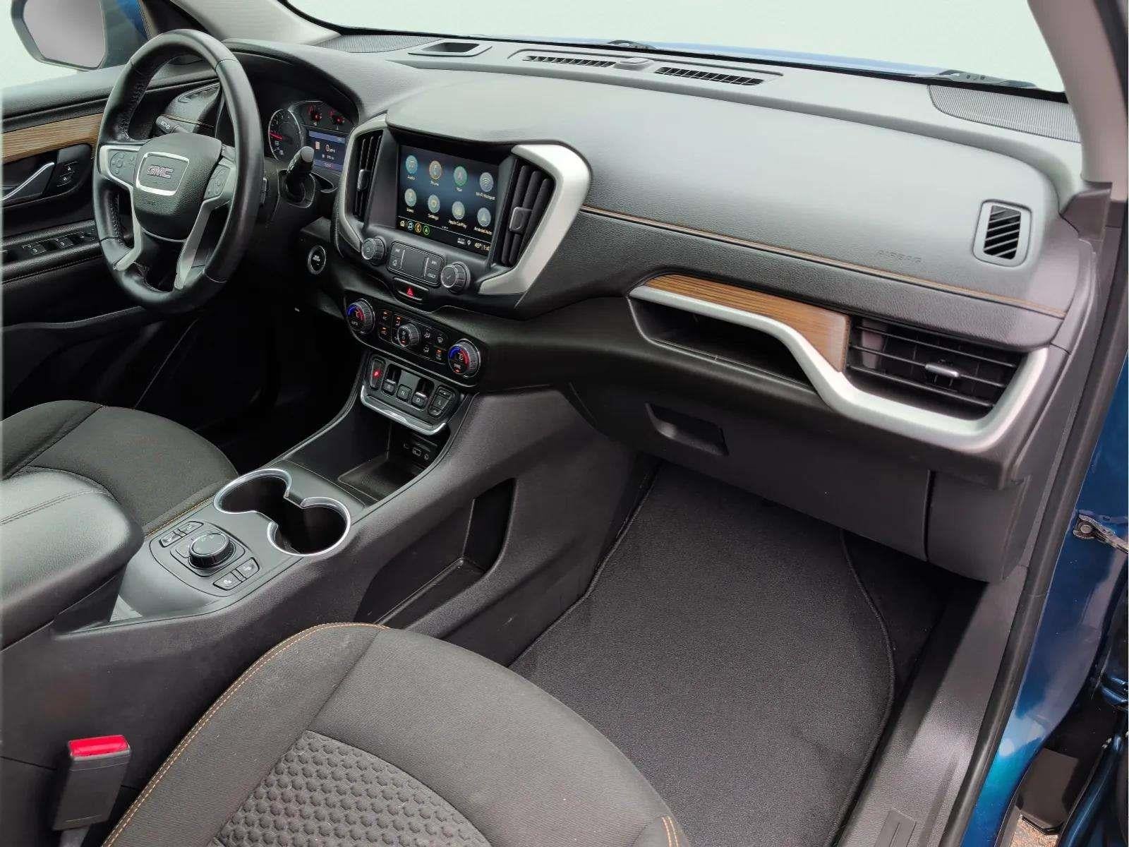 2021 GMC Terrain SLE