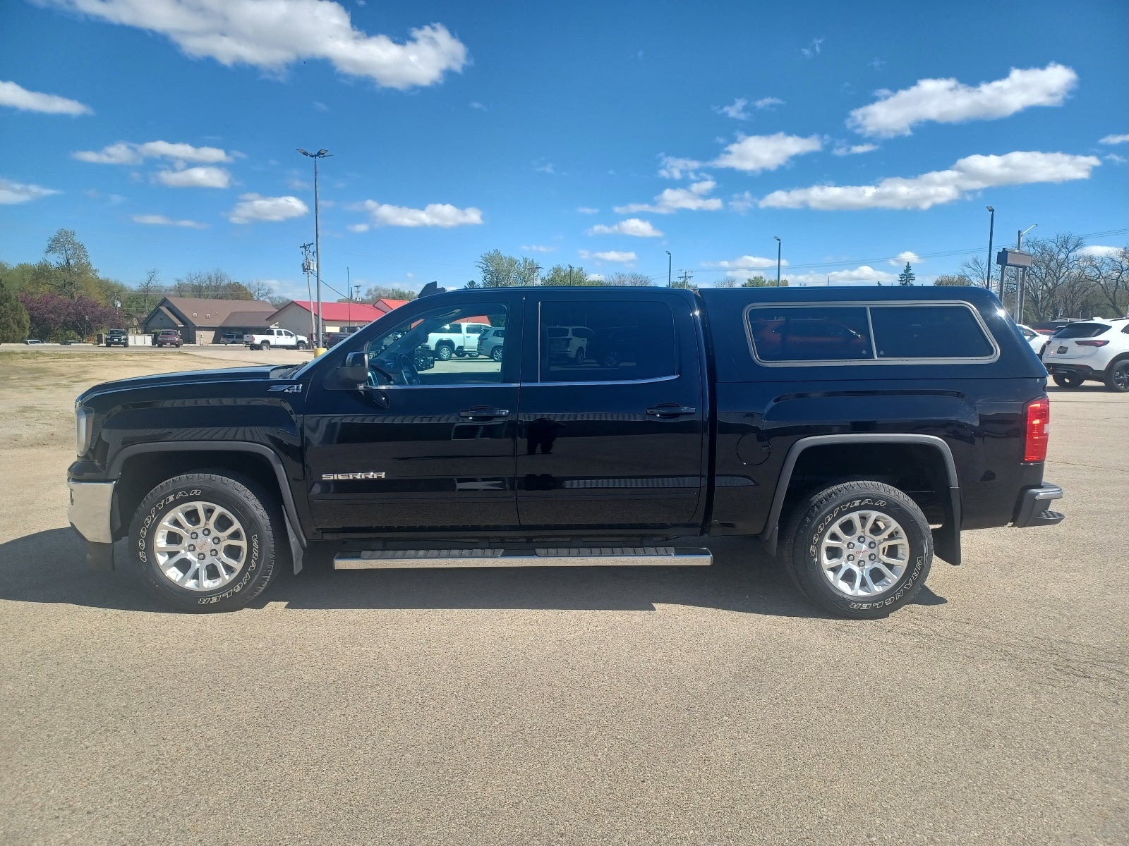2017 GMC Sierra 1500 SLE