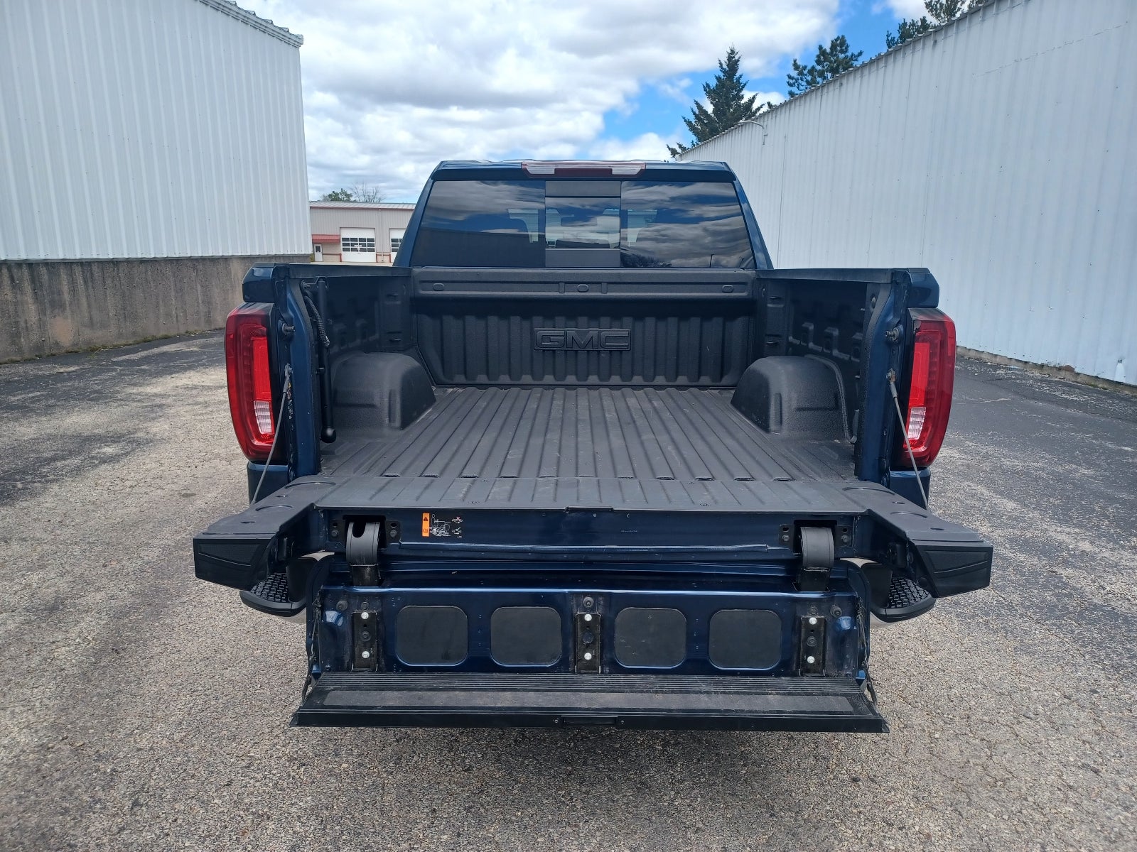 2022 GMC Sierra 1500 Limited SLT