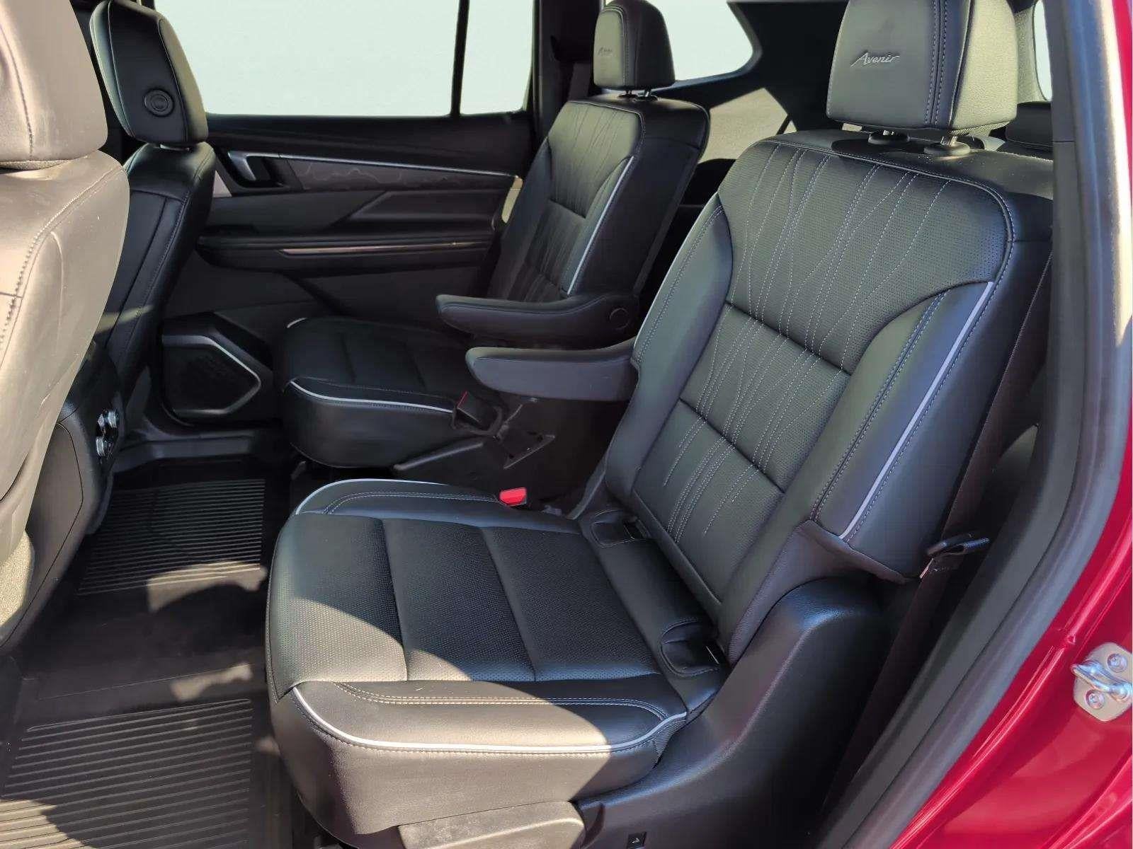 2025 Buick Enclave Avenir