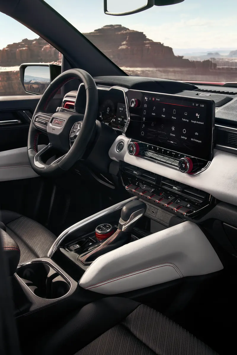2026 GMC Canyon infotainment system at Homan GMC of Ripon in Ripon WI